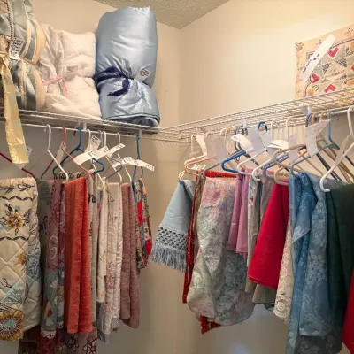 Sale Photo Thumbnail #4: Bedding & Table Cloths