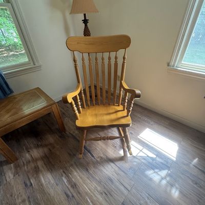 Sale Photo Thumbnail #32: Rocking chair