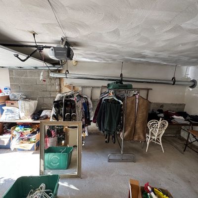 Sale Photo Thumbnail #13: Clothes and housewares