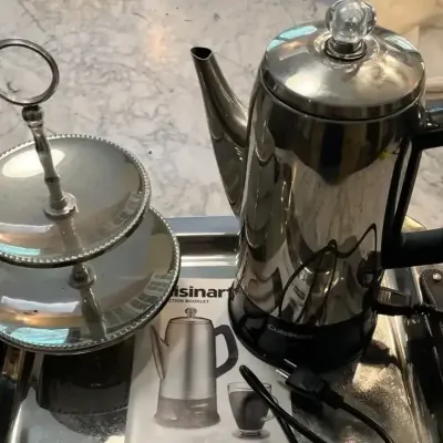 Cuisinart 12 cup Percolator with Serving Trays 