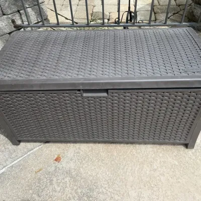 Suncast Deck Box (Contents NOT Included)