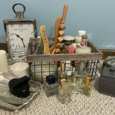 Luxury Perfumes, Vanity Decor, & Other Bath Items
