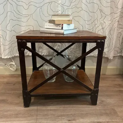 CI502 Industrial-Style End Table 