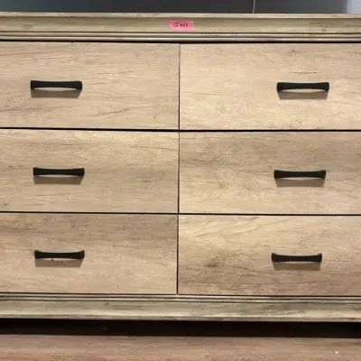 CI603 Liberty Furniture Dresser 