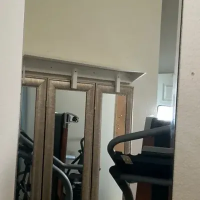 CI112 Wall Mirror