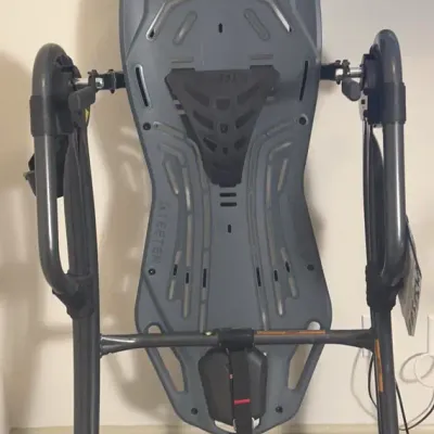 CI102 Teeter Inversion Table