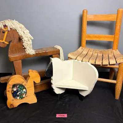 CI620 Antique Children’s Room Decor 