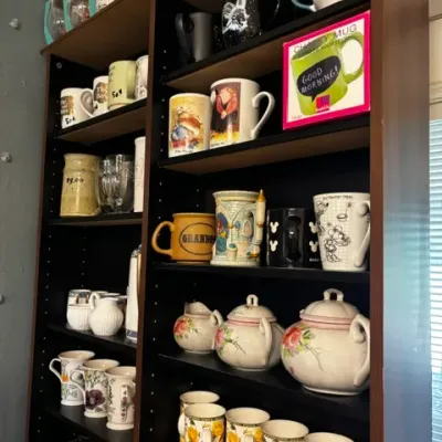 Mugs and Teapots