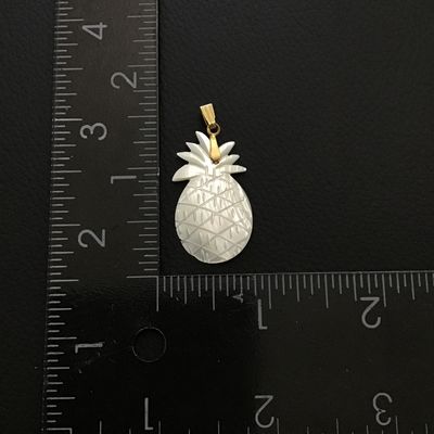 Mother of Pearl pineapple pendant