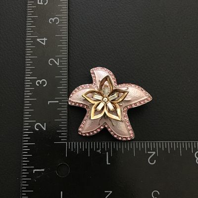 Vintage Avon gold tone enamel pink crystal rhinestone Star brooch