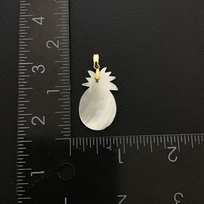 Mother of Pearl pineapple pendant