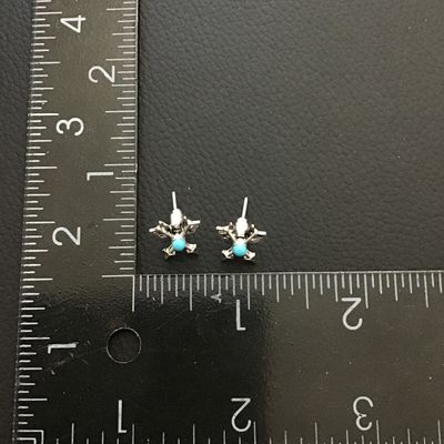 Cute arrow stud Earrings