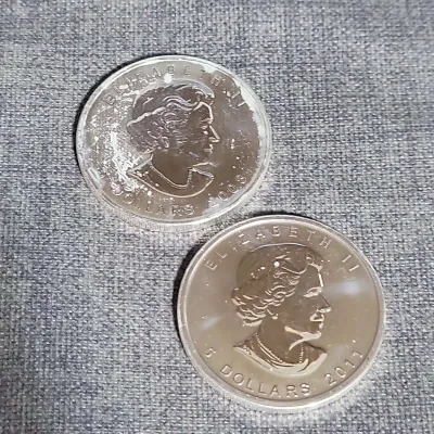 2008 & 2011 Canada Silver Maple Leaf Coins