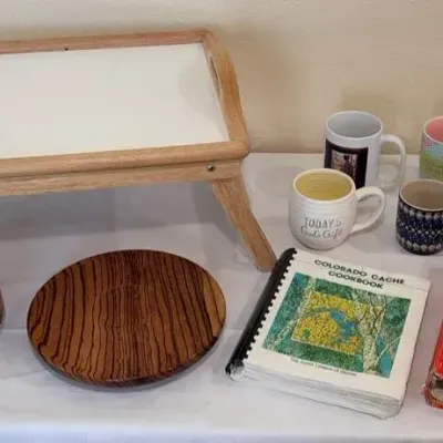 Breakfast In Bed: Bed Tray, Mugs and Wooden Bowl