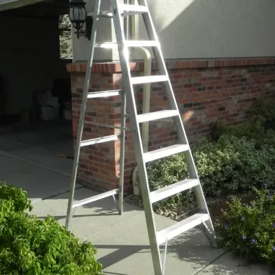 Aluminum A-Frame Ladder 8 Foot