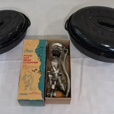 Vintage Climax Food & Meat Chopper (Grinder) with Two Enamel Baking Pans