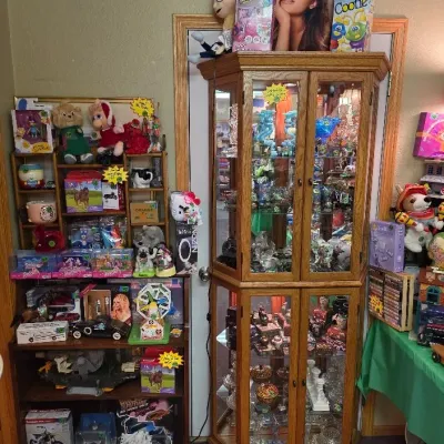 Sale Photo Thumbnail #50