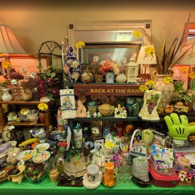 Sale Photo Thumbnail #48