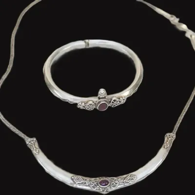 Sale Photo Thumbnail #29: 2 PC STERLING SILVER & GARNET NECKLACE & BRACELET