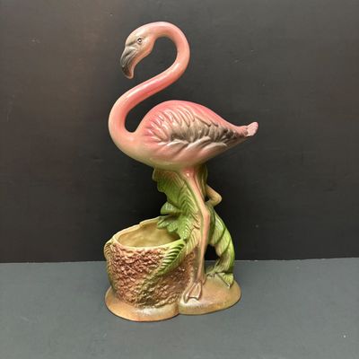 LOT 110: Vintage California Pottery Flamingo Planter/Vase