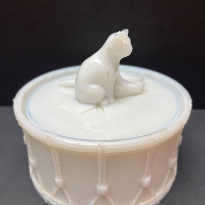 LOT 120: Portieux Vallerysthal Milk Glass Vintage Lidded Dish Cat on Drum