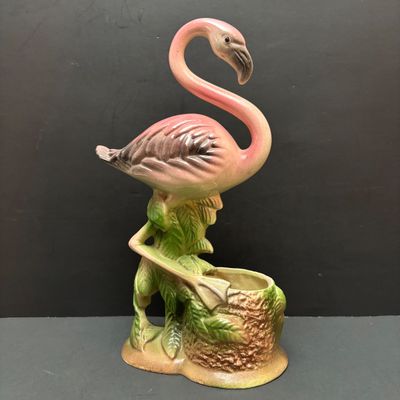 LOT 110: Vintage California Pottery Flamingo Planter/Vase
