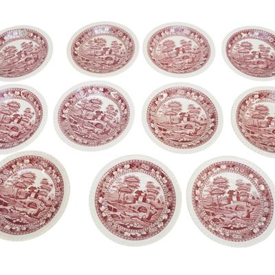 VINTAGE COPELAND SPODE "SPODE'S TOWER" ENGLAND TEACUPS AND SAUCERS - 19 PIECES