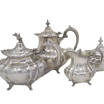 4 PC REED & BARTON STERLING HAMPTON COURT TEA SERVICE