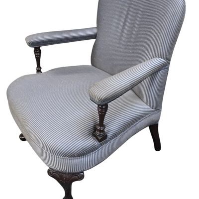 ANTIQUE MAHOGANY OPEN ARMCHAIR