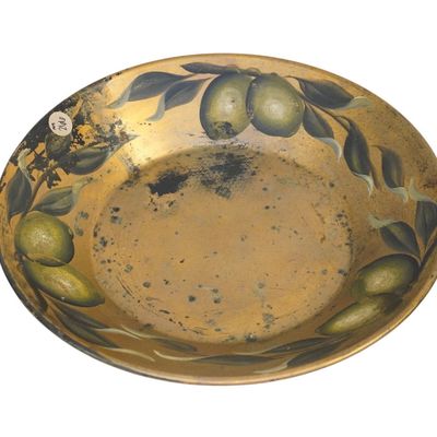 TOLEWARE PAINTED LIME FRUIT BOWL