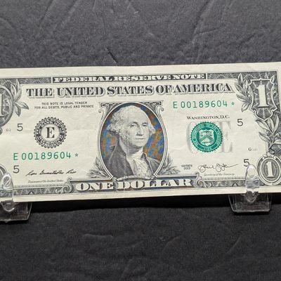 Sale Photo Thumbnail #409: 2013 Series US $1 Federal Reserve Note issued in Virginia - Star Note