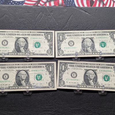 Sale Photo Thumbnail #355: (4) 2013 Series U.S. $1 Federal Reserve Star Notes - Issued in Virginia