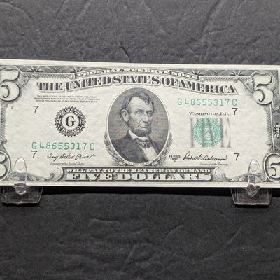 Sale Photo Thumbnail #169: 1950-B Series US $5 Federal Reserve Note - Issued in Chicago