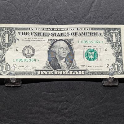 Sale Photo Thumbnail #383: 2017 Series U.S. $1 Federal Reserve Note issued in California - Star Note