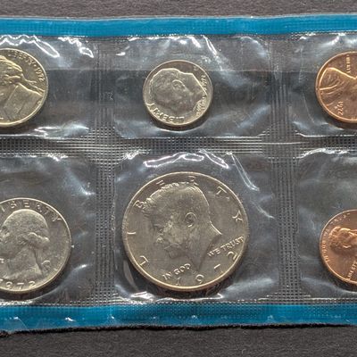 Sale Photo Thumbnail #243: Partial 1972-P Only U.S. Mint Uncirculated Coin Set W/ "S" Mint Mark Cent
