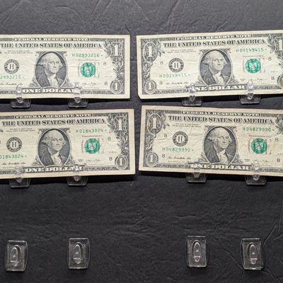 (4) 2013 Series US $1 Federal Reserve Star Notes - Issued in Missouri