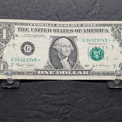 Sale Photo Thumbnail #359: 2003 Series US $1 Federal Reserve Note - Issued in Illinois - Star Note