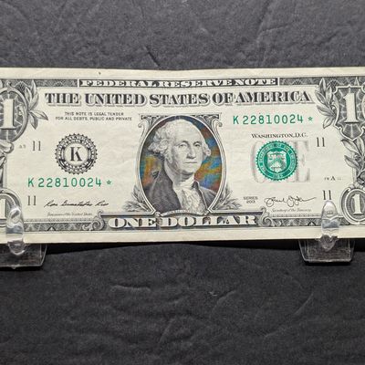 Sale Photo Thumbnail #406: 2013 Series US $1 Federal Reserve Star Note issued in Texas