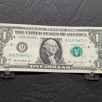 2013 Series U.S. One Dollar Federal Reserve Note issued in Ohio - Star Note with Oversized Margins