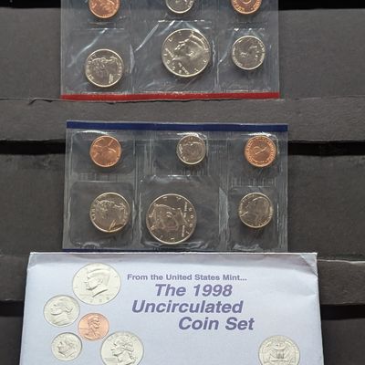 Sale Photo Thumbnail #373: 1998 P&D U.S. Mint Uncirculated Coin Set In OGP w/ COA