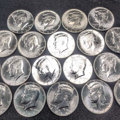 Sale Photo Thumbnail #118: (20) Gem BU 2024-D Kennedy Half Dollars from Mint Bag. Only available from the Mint.