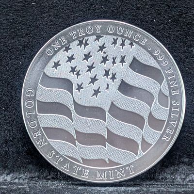Sale Photo Thumbnail #283: Golden State Mint American Flag & Eagle 1 Troy Ounce .999 Silver Round - BU