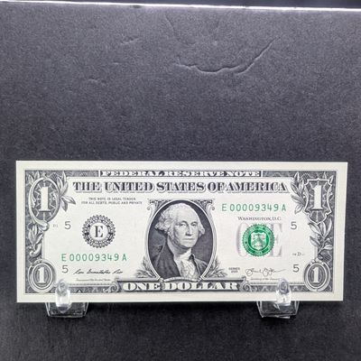 Sale Photo Thumbnail #238: 2013 Series Gem Super Crisp Low Serial Number Dollar Bill. Serial Number 00009349.
