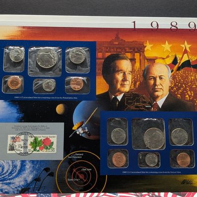 Sale Photo Thumbnail #401: 1989 P&D U.S. Uncirculated Mint Coin Sets With Stamps