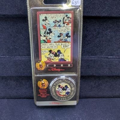 Sale Photo Thumbnail #400: Disney's, MINNIE'S NIECES, 1962-Hard to Find, Brand new in Plastic Case