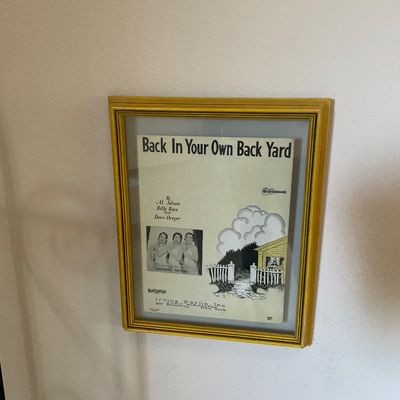 Estate sale photo