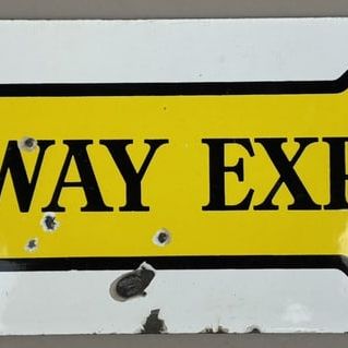 Sale Photo Thumbnail #526: Railway Express SSP Porcelain Arrow Advertising Sign