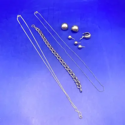 Sterling Silver Necklaces, Bracelet And Earrings Net Weight 30.91 Grams