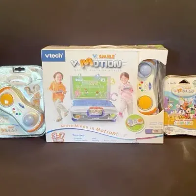 NIB 2008 VTech V.Smile V-Motion Active Learning System With Wireless Controller & Game