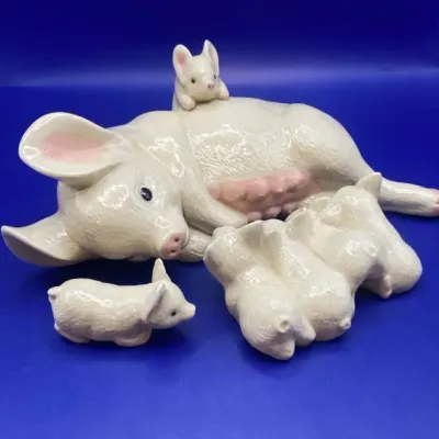 Ceramic Mother Pig And Piglets Figurines La